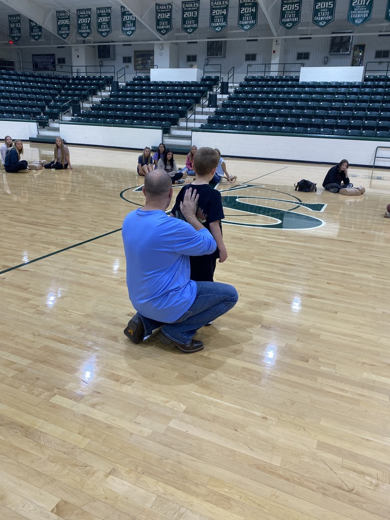 Jrs & Srs trained on hands-on CPR, Stop the Bleed