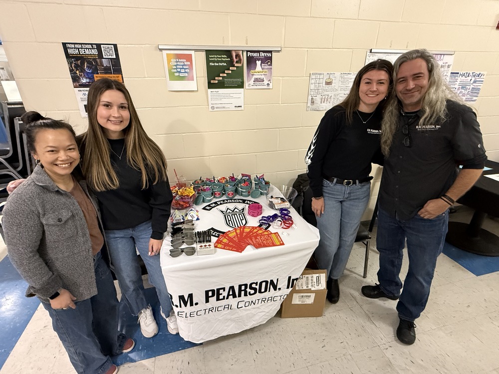 Futures Fair students, supporter, and staff