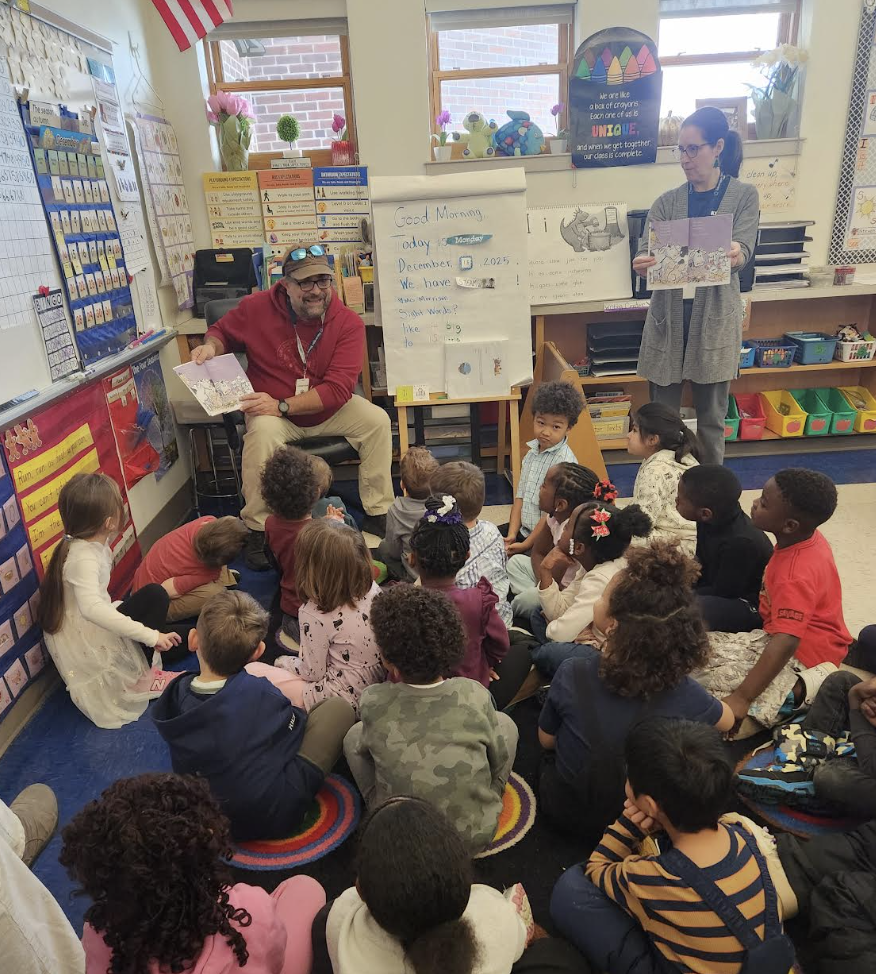 Guest Readers in Kindergarten class