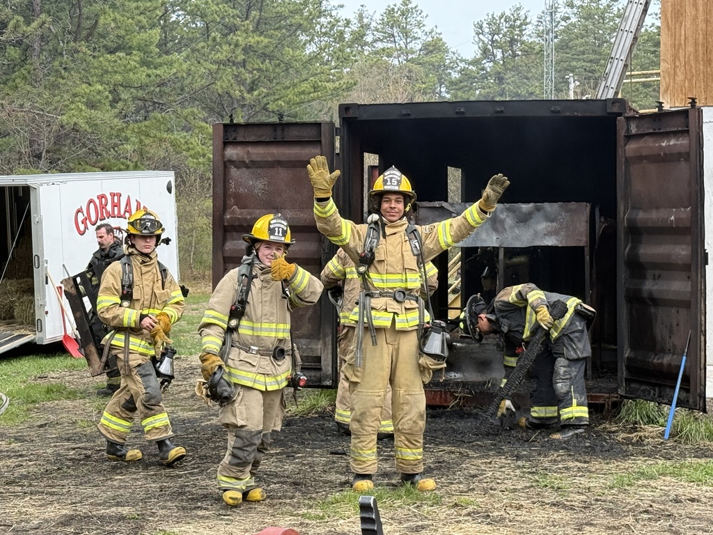 Firefighting students at the Hollis Live Burn