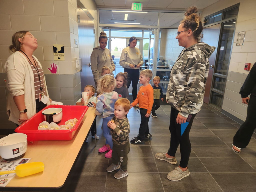 8789541317389585452 - Jason Hillebrand