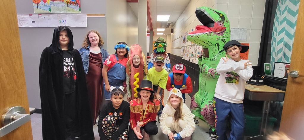 fall character parade - Tera Sheehy