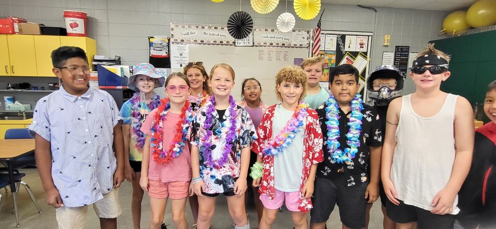 dress up - Tera Sheehy