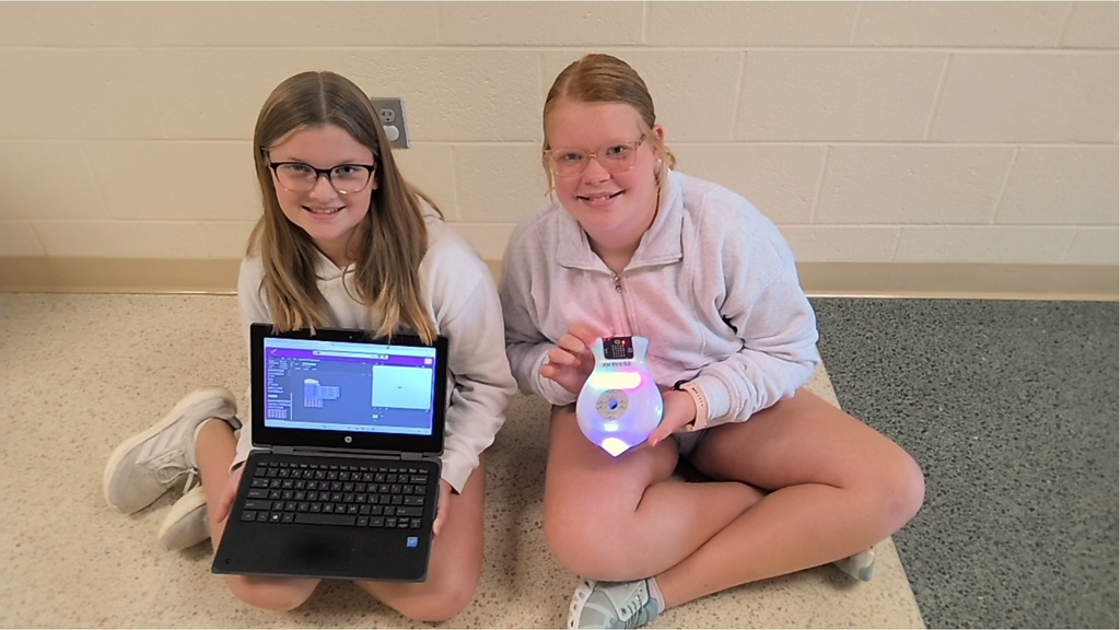 finch robot -EE -nora scarlett (1)