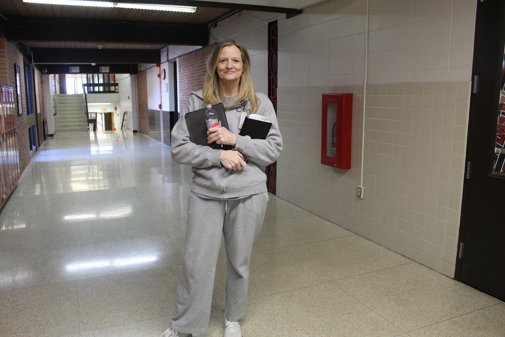 Monday MaRcH MaDnEsS dress up day is "Gr-outfit" Day!