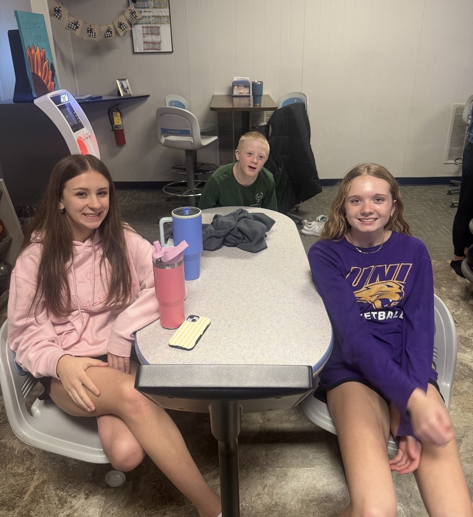 Lots of fun was had when our Leadership students went  bowling with our Pathways and Essentials Science/Social Studies students!