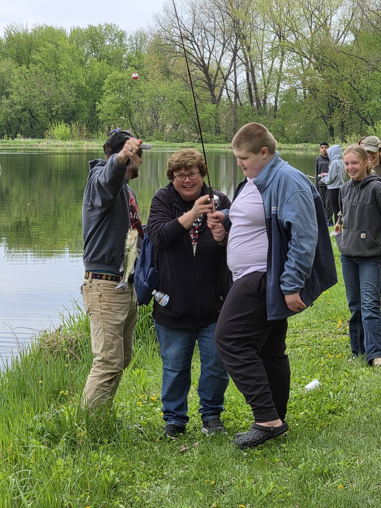 Fishing trip with Leadership Class and Pathways Class!