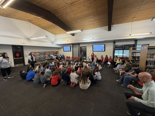 5th graders came to DMS for their tour of the middle school!