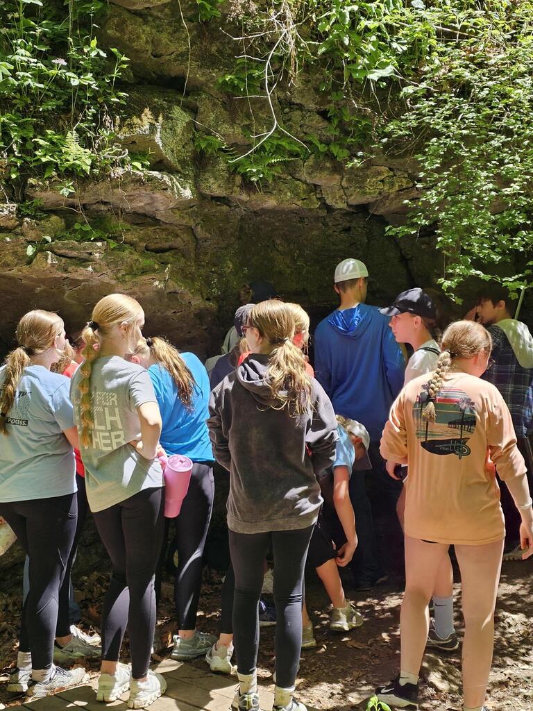 7th grade field trip to Maquoketa Caves