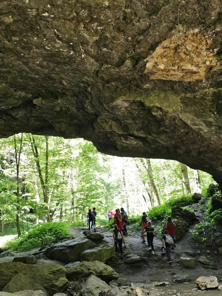 7th grade field trip to Maquoketa Caves