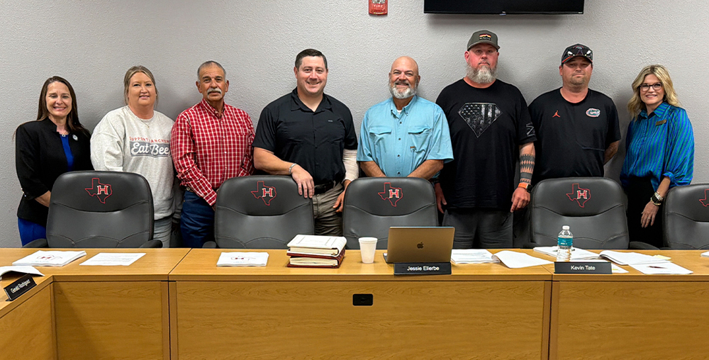 WTC President Dr. Laurie Sharp (far left) with WTC Dual Credit and Course Sharing Director Molli Fleming (far right) and the Hermleigh ISD Board of Trustees.