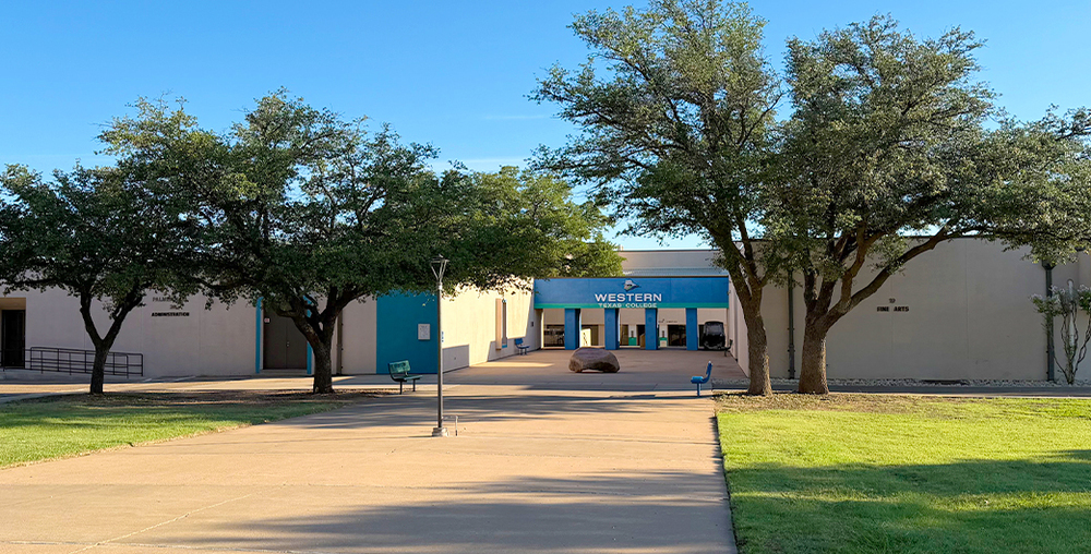 Front of Western Texas College campus