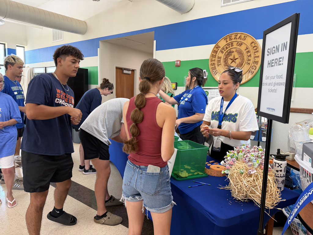 WTC students check in for Westerner Welcome Day inside the Student Commons.