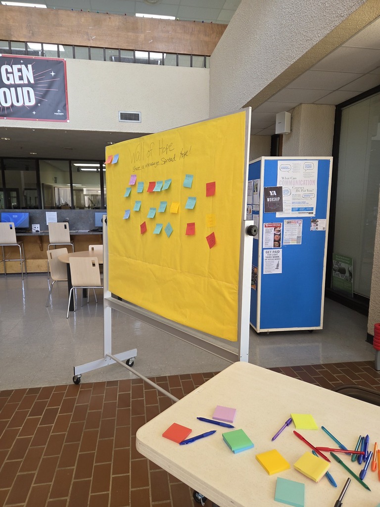 Western Texas College Wall of Hope displays colorful notes with positive messages in the Student Center.