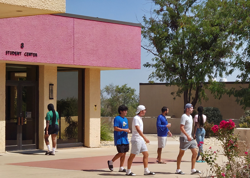 Students walking outside the Student Center on the Western Texas College campus.