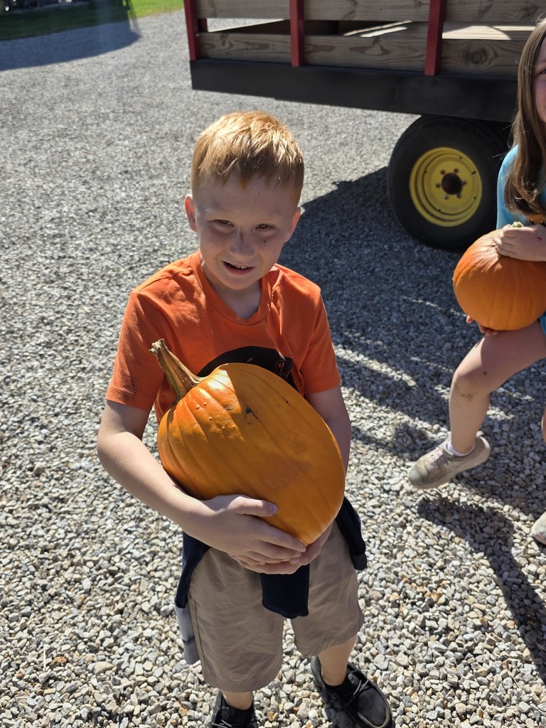 Students at pumpkin patch