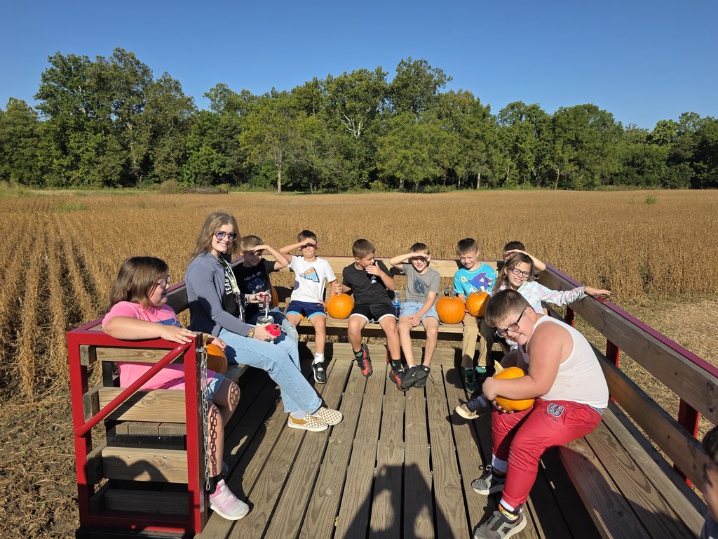Students at pumpkin patch