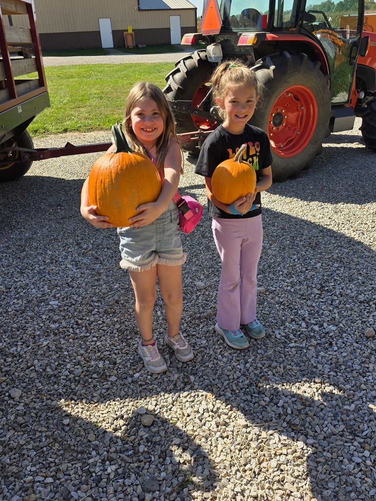 Students at pumpkin patch