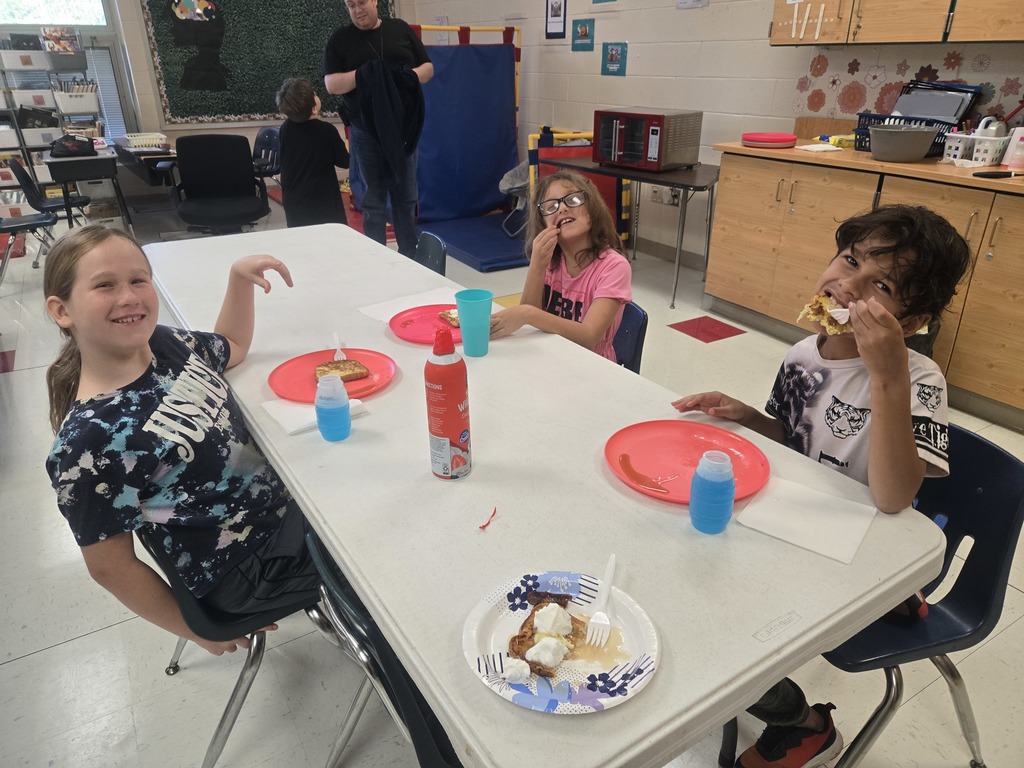 Students eating