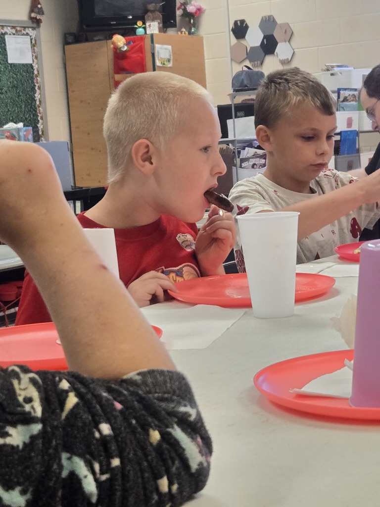 Students eating