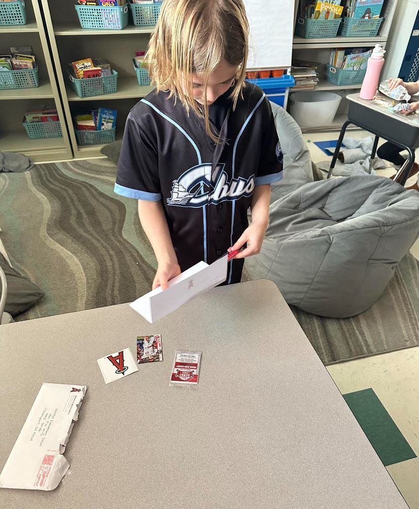 Jackson opening the letter