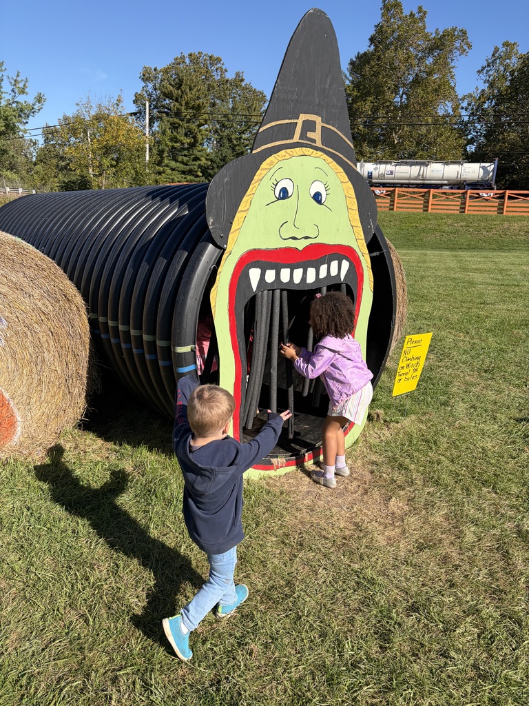 Preschool Field Trip to Lohstroh's Family Farms