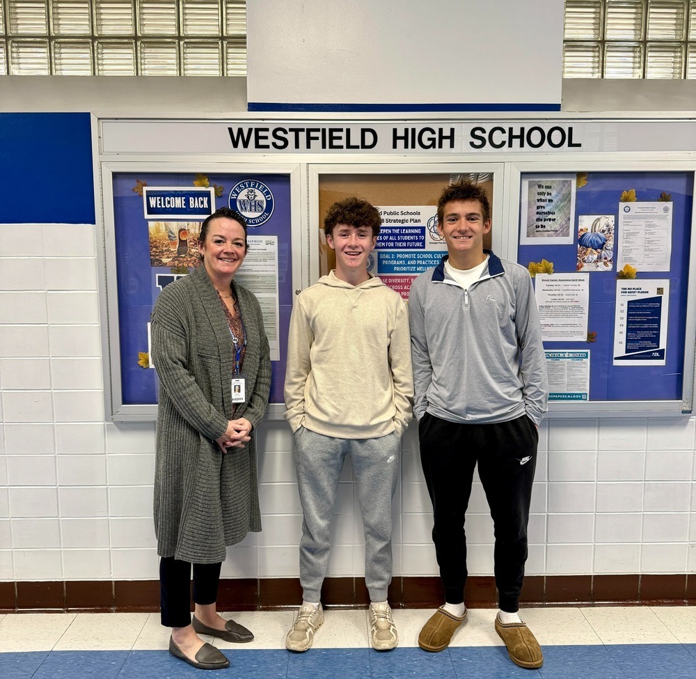 WHS students & Principal