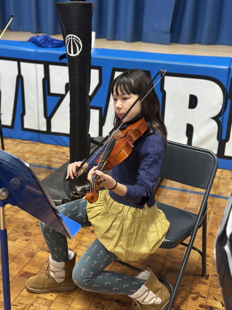 orchestra student playing