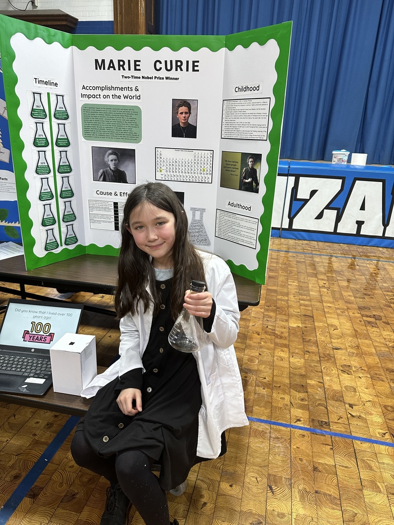 5th grade student as Marie Curie