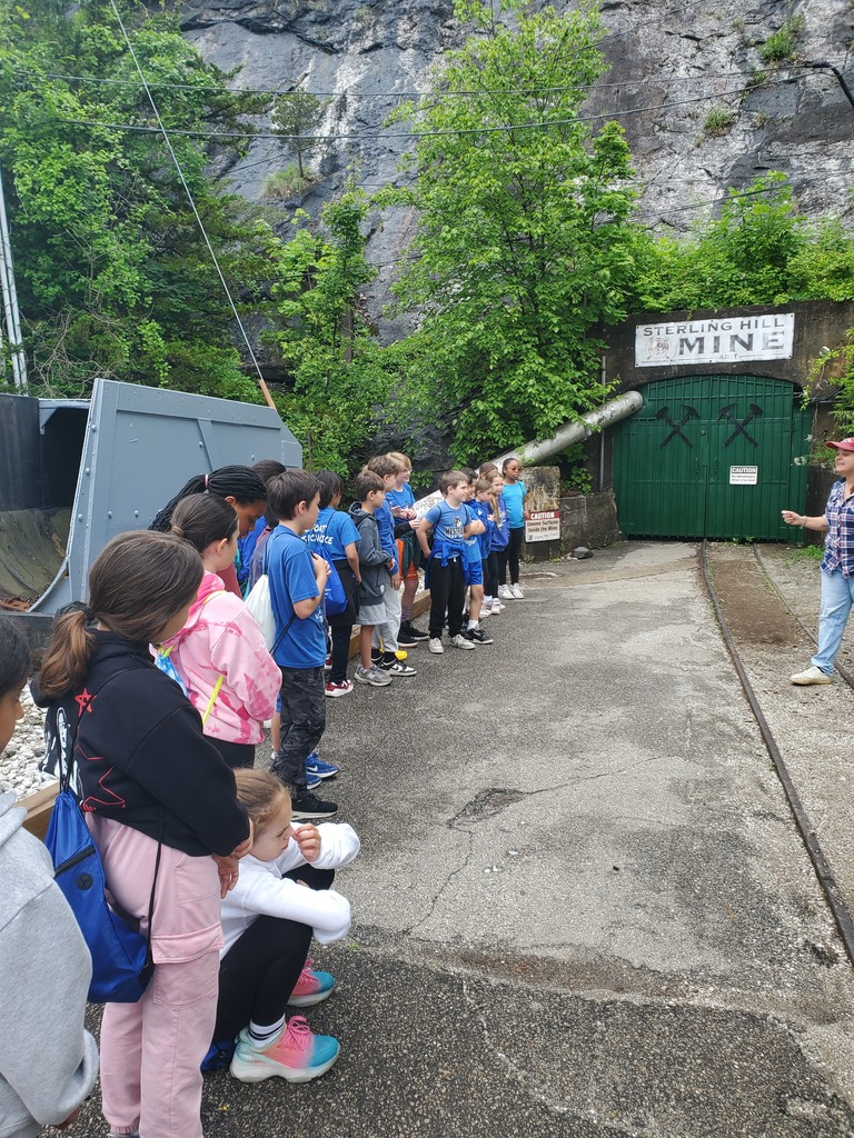 Sterlings touring the mine