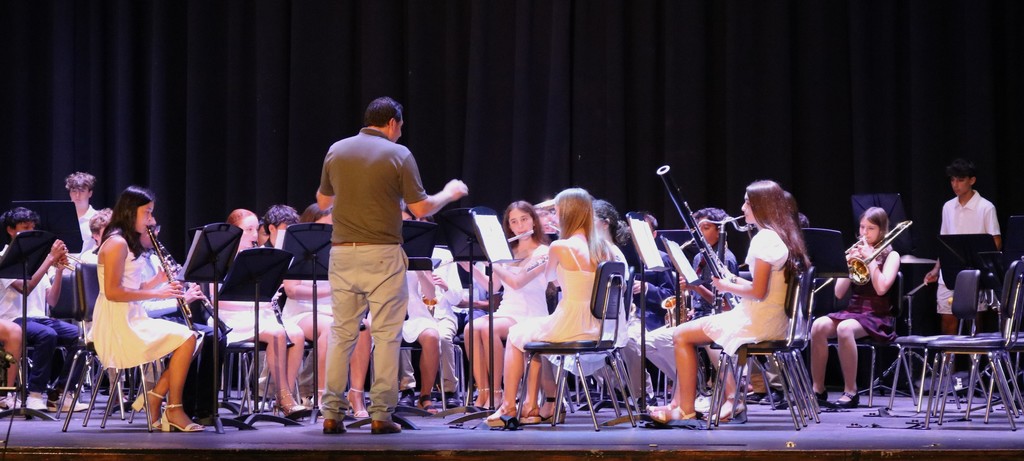 EIS Grade 8 Promotion Ceremony