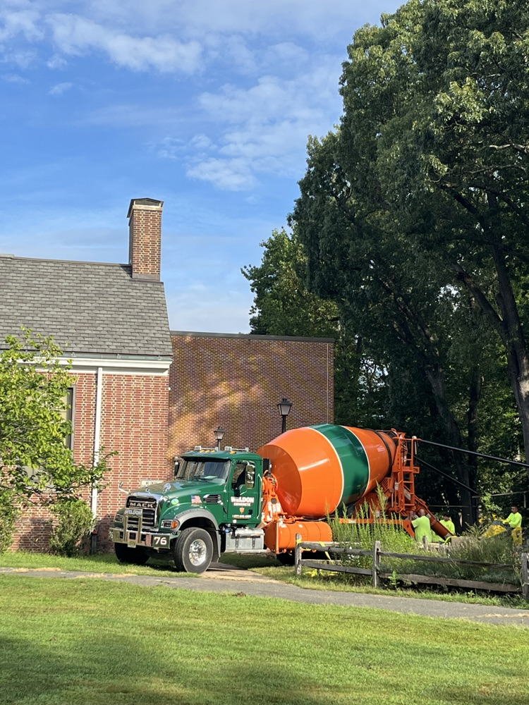 cement truck 