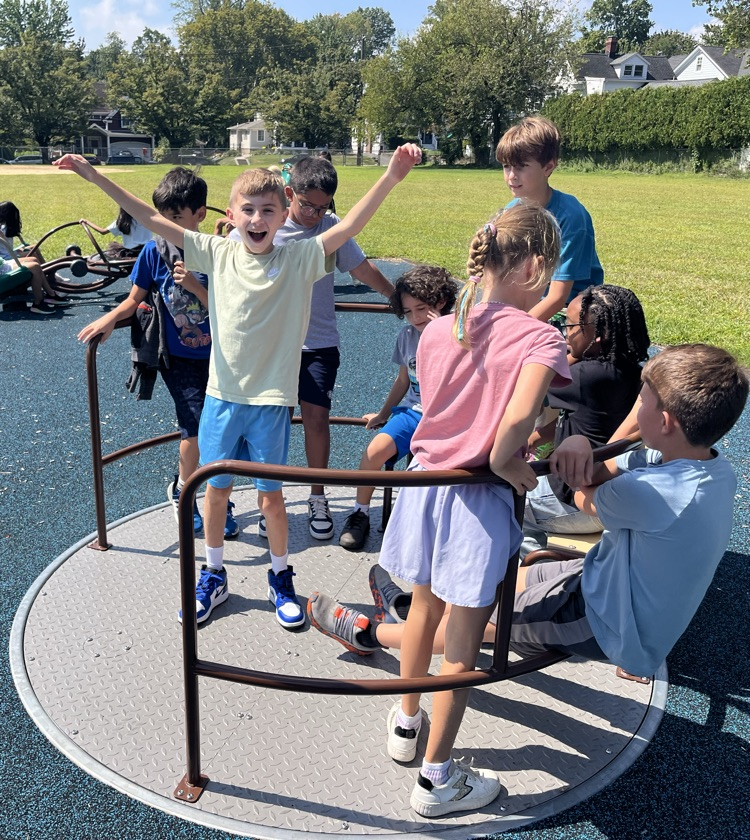  recess 