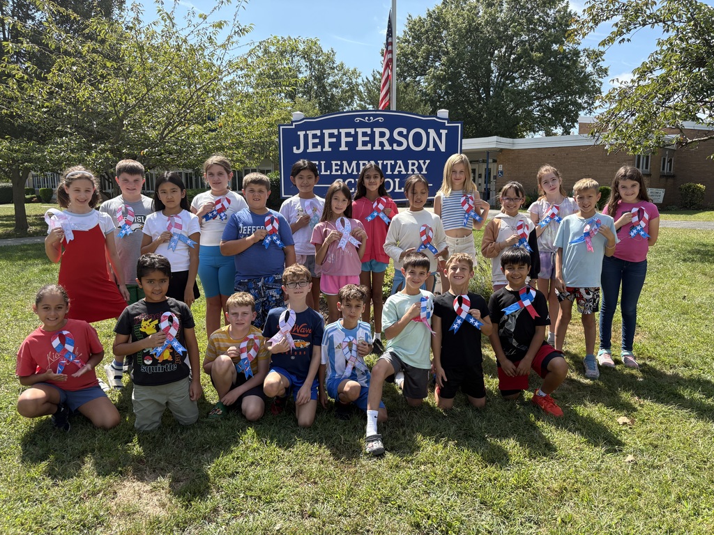 Fourth grade class honoring Patriot Day.