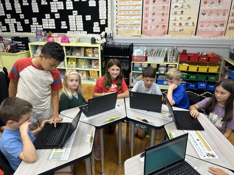 students working together
