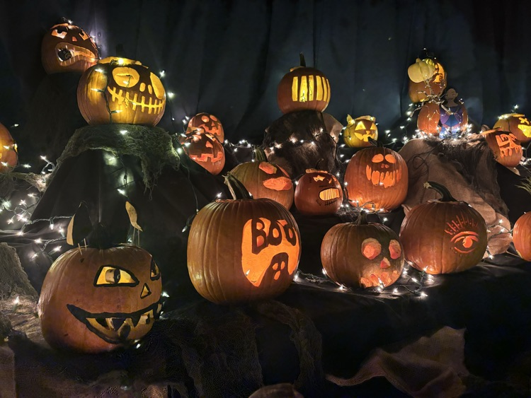 pumpkin luminaries