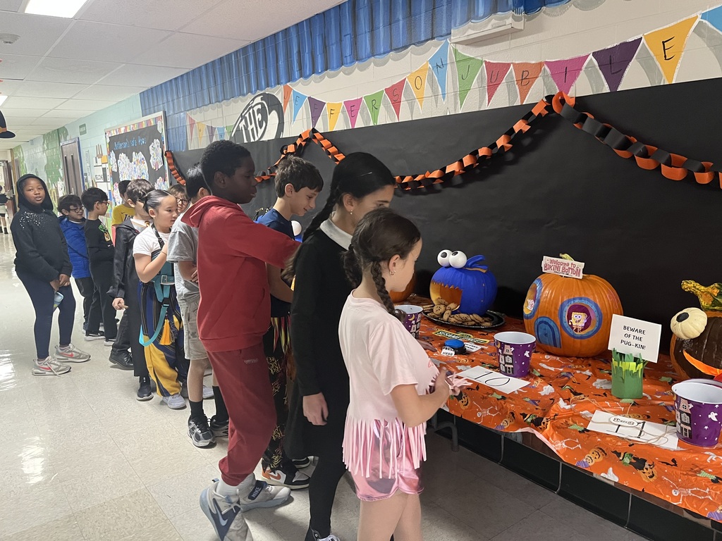 Students are casting their vote for the contest.