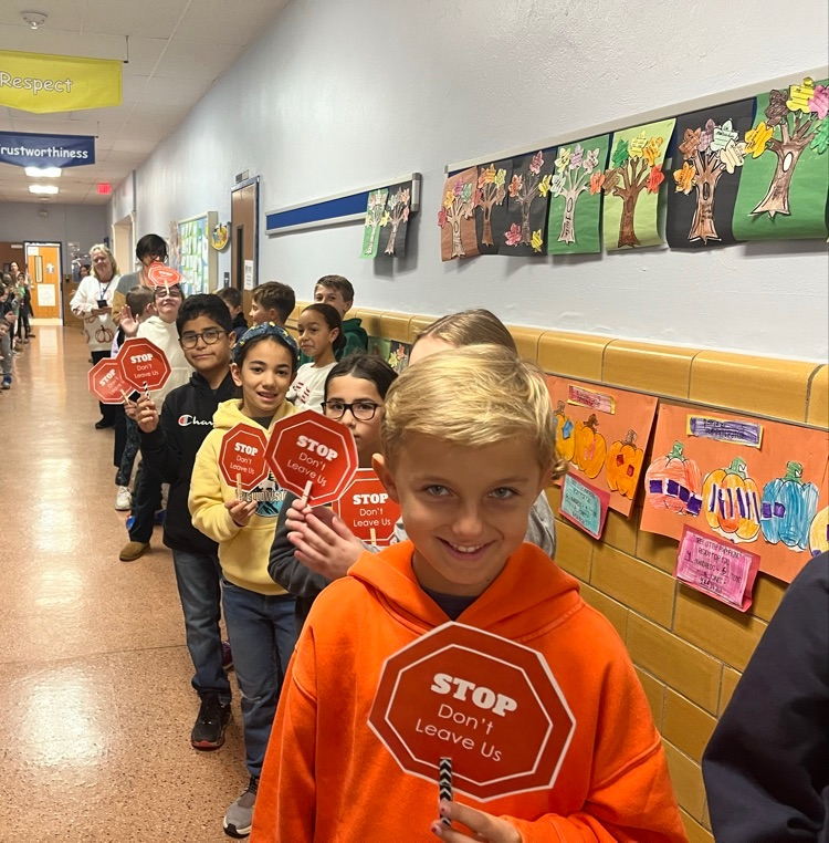  mayor and friend wishing Miss Jessica well.