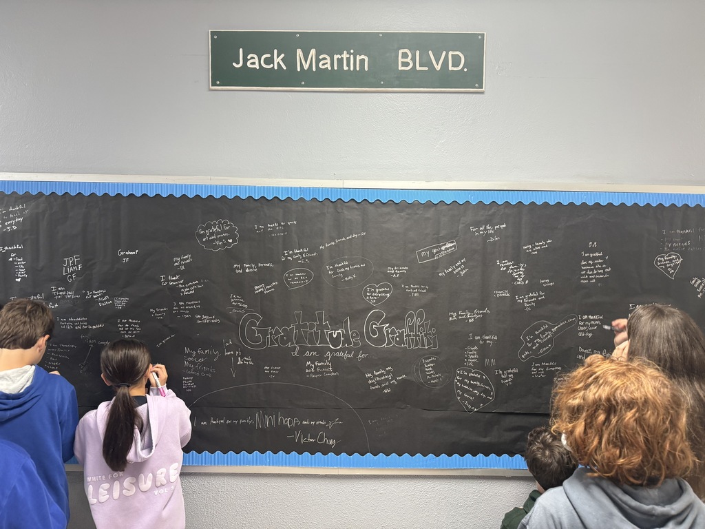 In the spirit of Thanksgiving, Mrs. VanDeursen’s classes spent time reflecting on what they’re most thankful for by adding their thoughts to our “Gratitude Graffiti” wall. Students filled the space with meaningful messages, kind words, and heartfelt appreciation—creating a colorful display that celebrates gratitude within our school community.