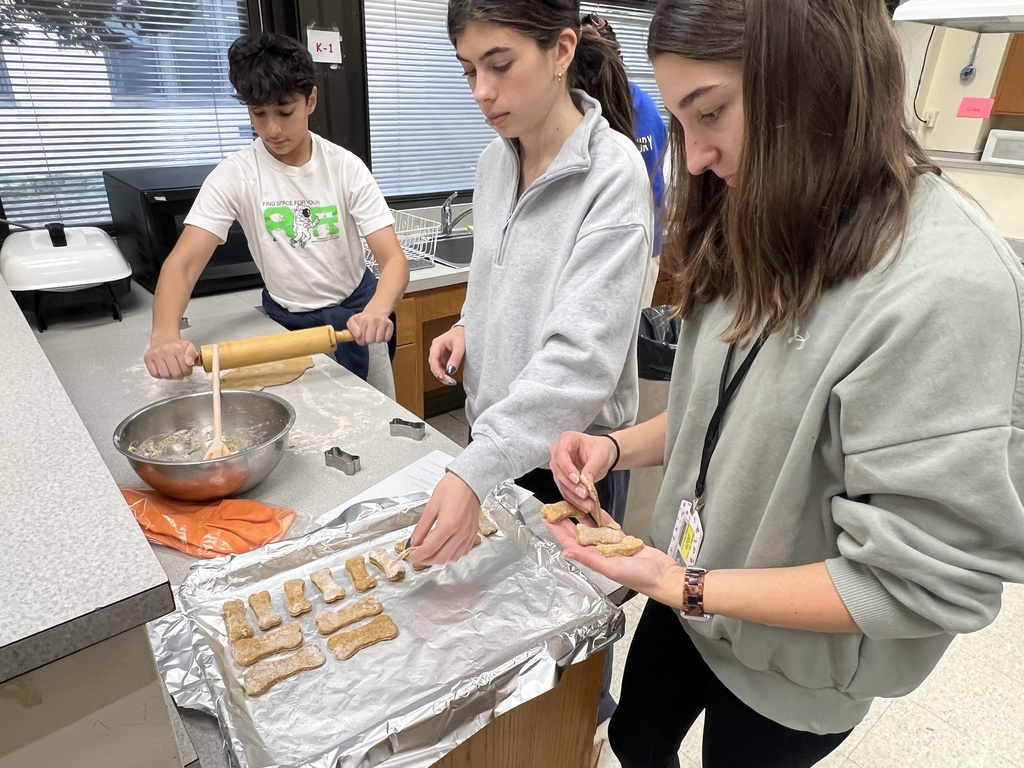 Students baking cookies