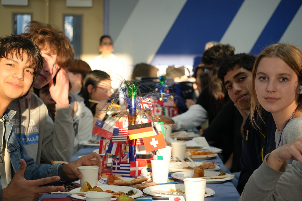 Students eating food