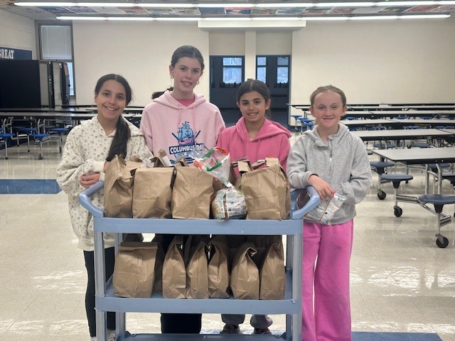 RIS Jersey Cares Club is once again helping those in need! 💙 Today’s Two Lunch Tuesday was a wonderful opportunity to give back, and we are incredibly proud of everyone who donated and assisted. Thank you for making a meaningful difference in our community!