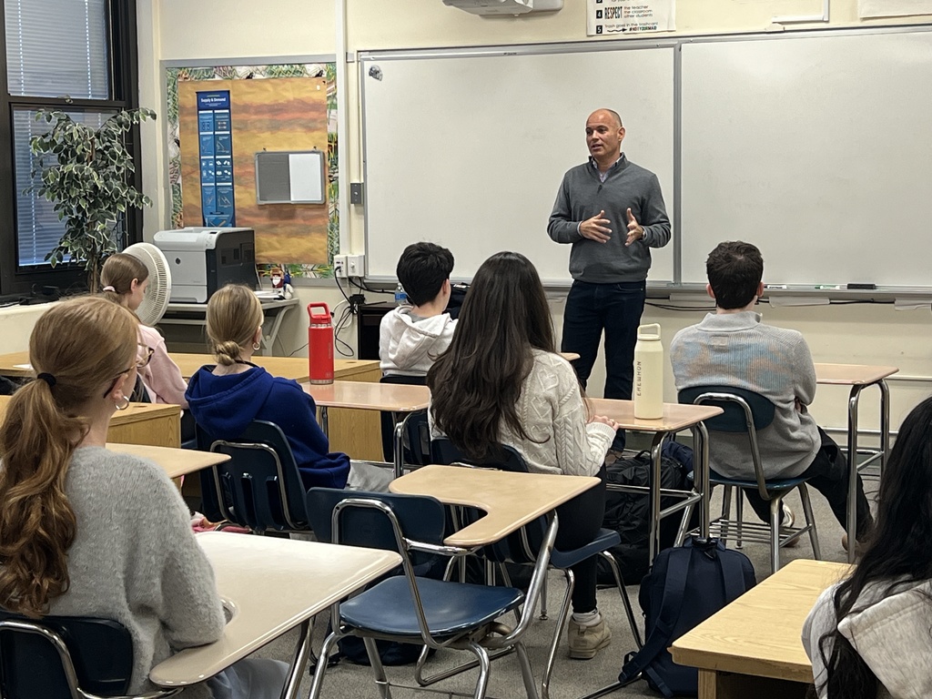 Professional speaks to class