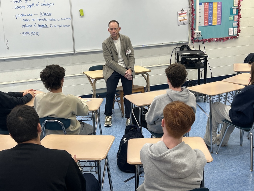 Professional speaks to class