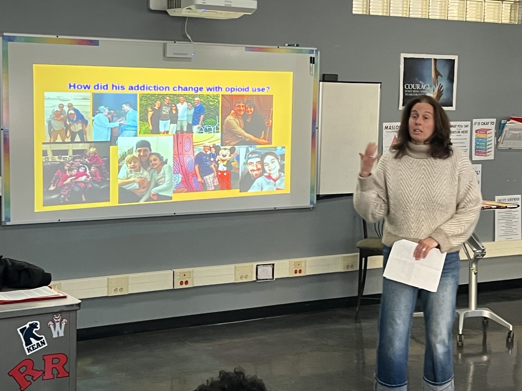 Kristen Speaks to students