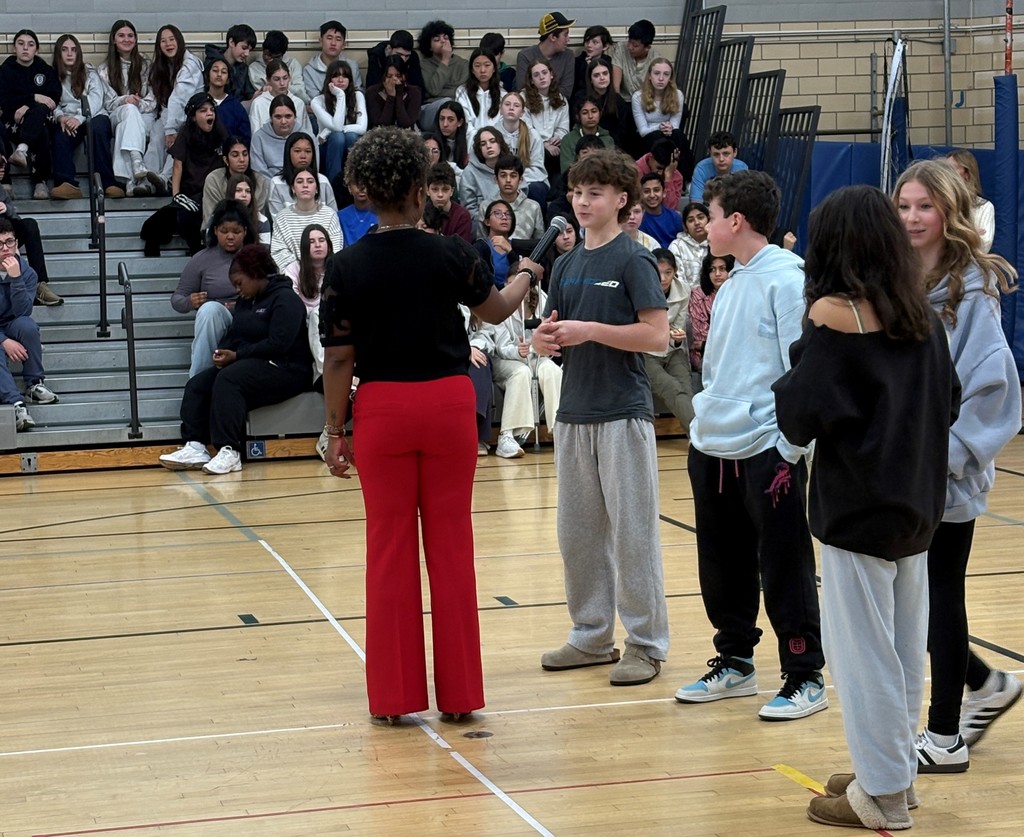 Erin Pompa addressing students