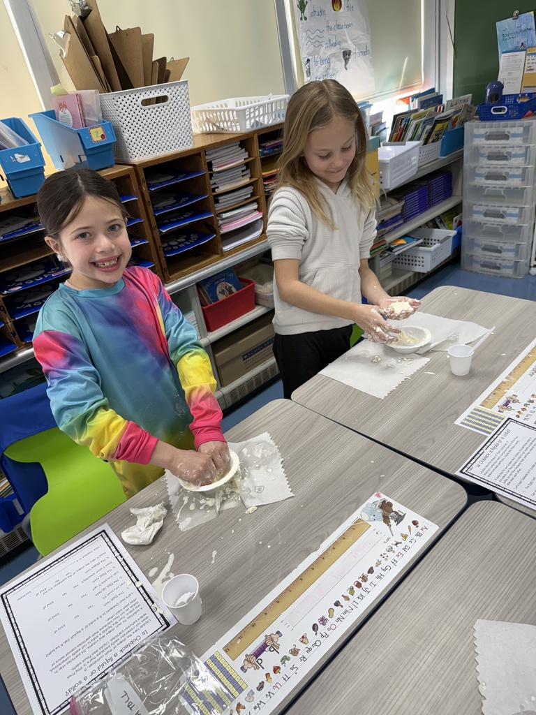 Students making Oobleck.