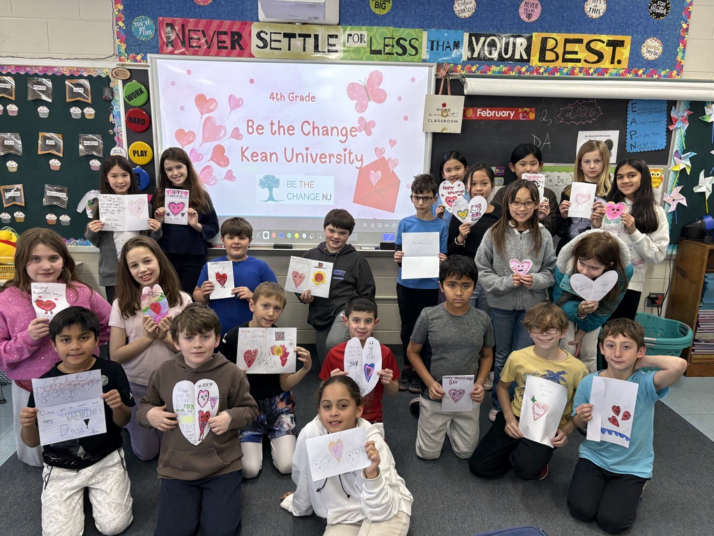 Class 4L made Valentine's cards for the community.