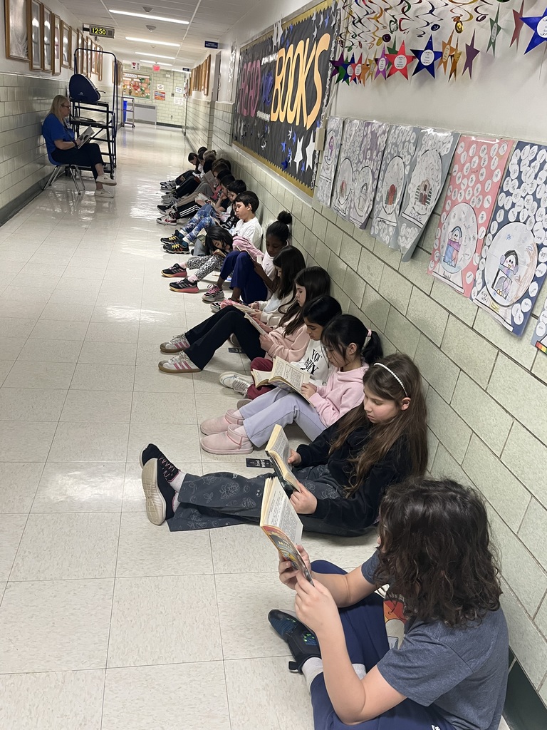 Students reading quietly.
