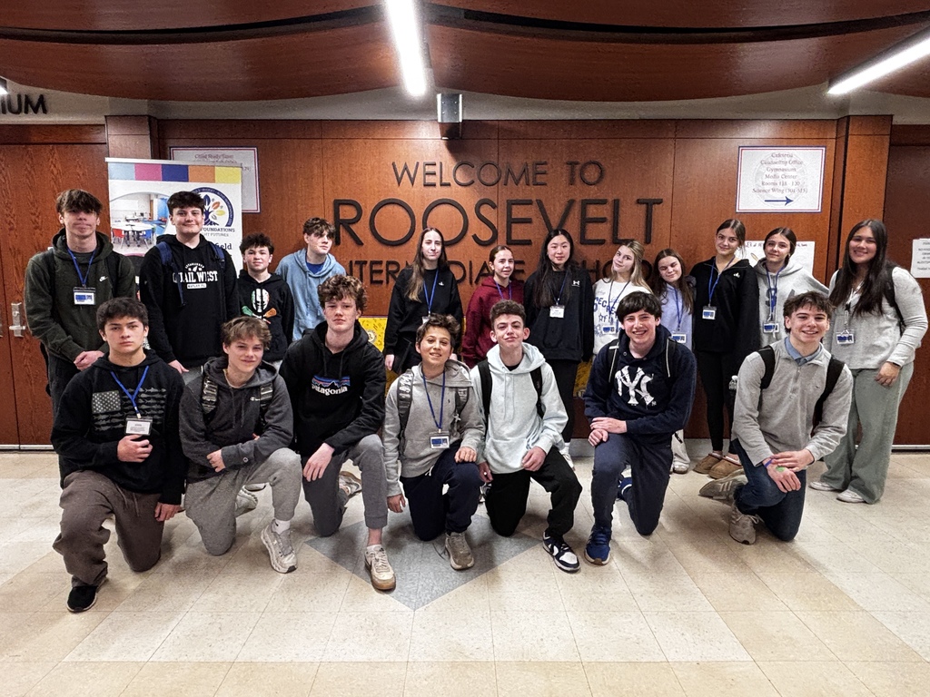 Roosevelt 8th graders have been deeply engaged in exploring civic action and responsibility through their Active Citizenship Unit. As a culminating experience, students participated in a Model Congress simulation, where they identified real-world issues, conducted research, and supported their claims with relevant evidence. They also examined counterarguments to develop well-rounded, unbiased perspectives and strengthen their critical thinking skills.  Students collaborated in committees to present and debate their proposed bills, demonstrating both confidence and thoughtful analysis. On March 17, a select group of student representatives had the opportunity to present their legislation to President Gechtman. Now, anticipation builds as students await his decision—will their bills be approved or vetoed?